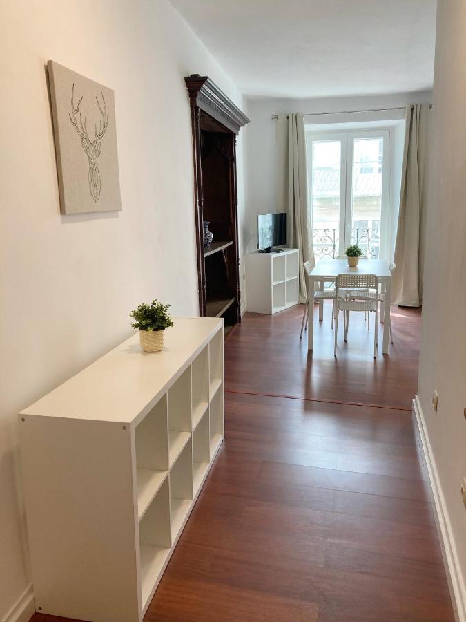 Apto. En Plaza De Cervantes Apartment Сантяго де Компостела Екстериор снимка