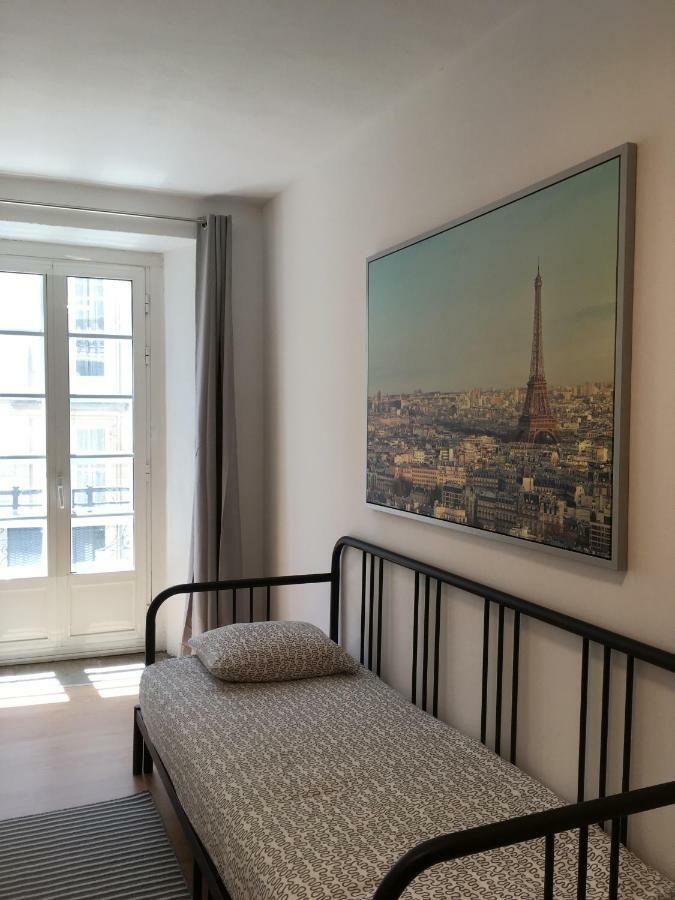 Apto. En Plaza De Cervantes Apartment Сантяго де Компостела Екстериор снимка