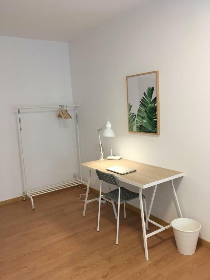 Apto. En Plaza De Cervantes Apartment Сантяго де Компостела Екстериор снимка