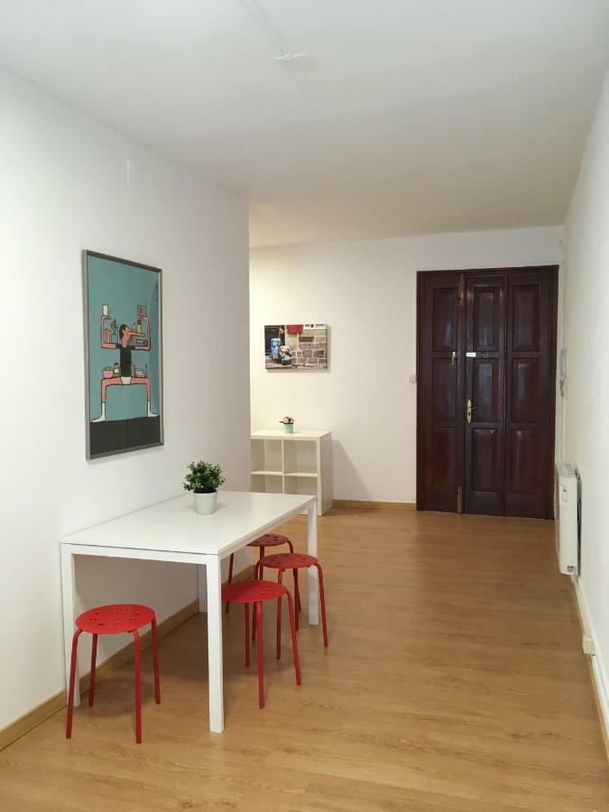 Apto. En Plaza De Cervantes Apartment Сантяго де Компостела Екстериор снимка